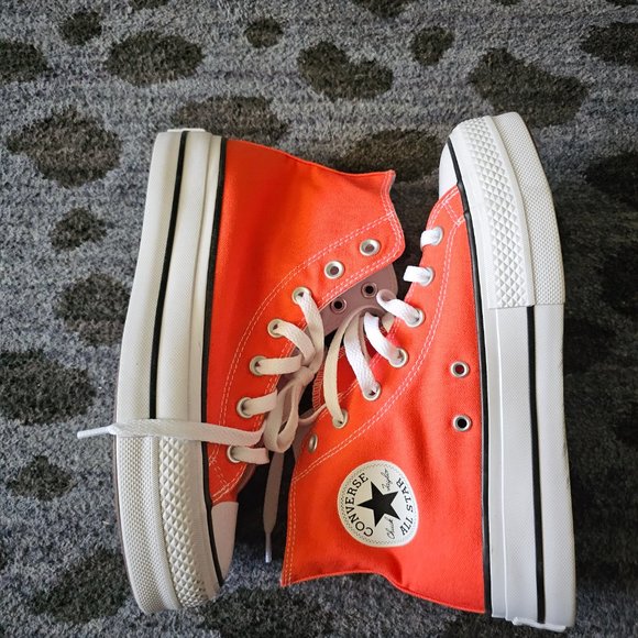 Converse Women's Chuck Taylor All Star Hi Top - Picture 4 of 6